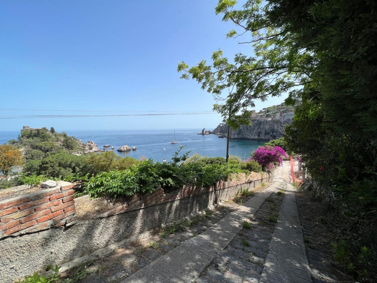 Gjestgiverier Isola Bella - Il Pescatore