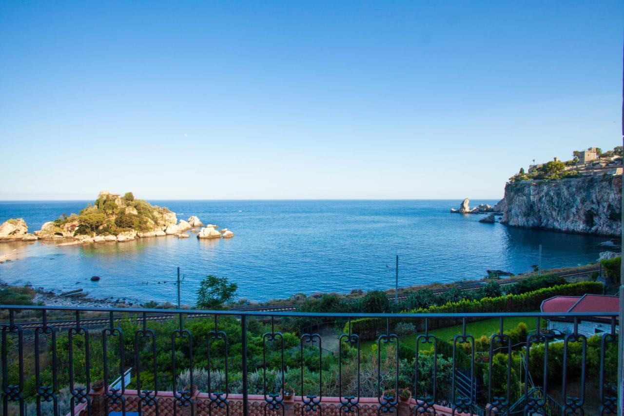 Isola Bella - Il Pescatore * Taormina